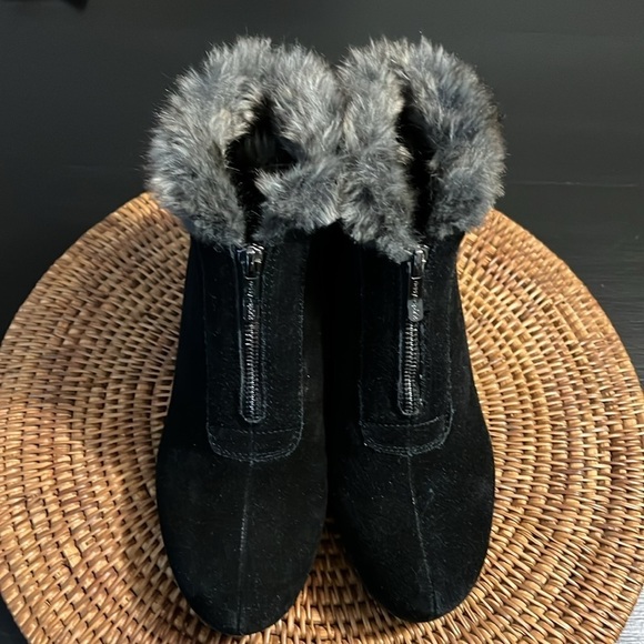 Easy Spirit Fairlae Womens Boots - Picture 2 of 5